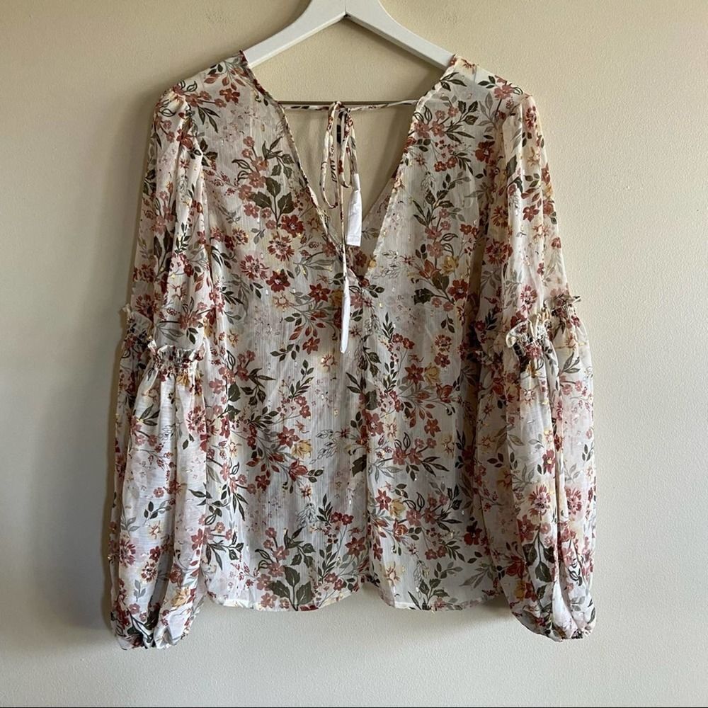 LOVESTITCH Floral Surplice Long Sleeve Tie Back Top Size Small - Picture 7 of 9